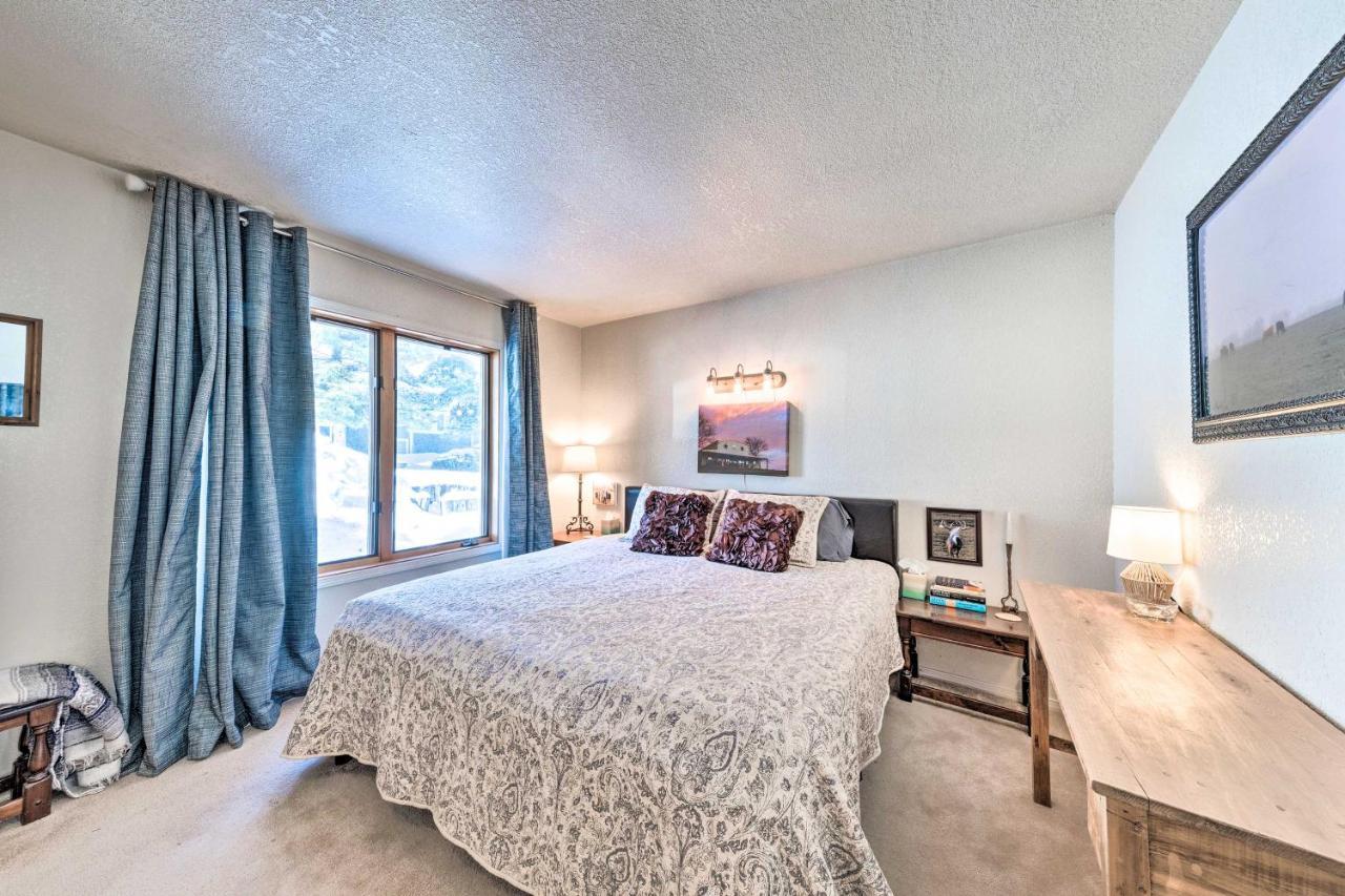 Bright Cloudcroft Condo With Game Room And Deck! Exterior photo